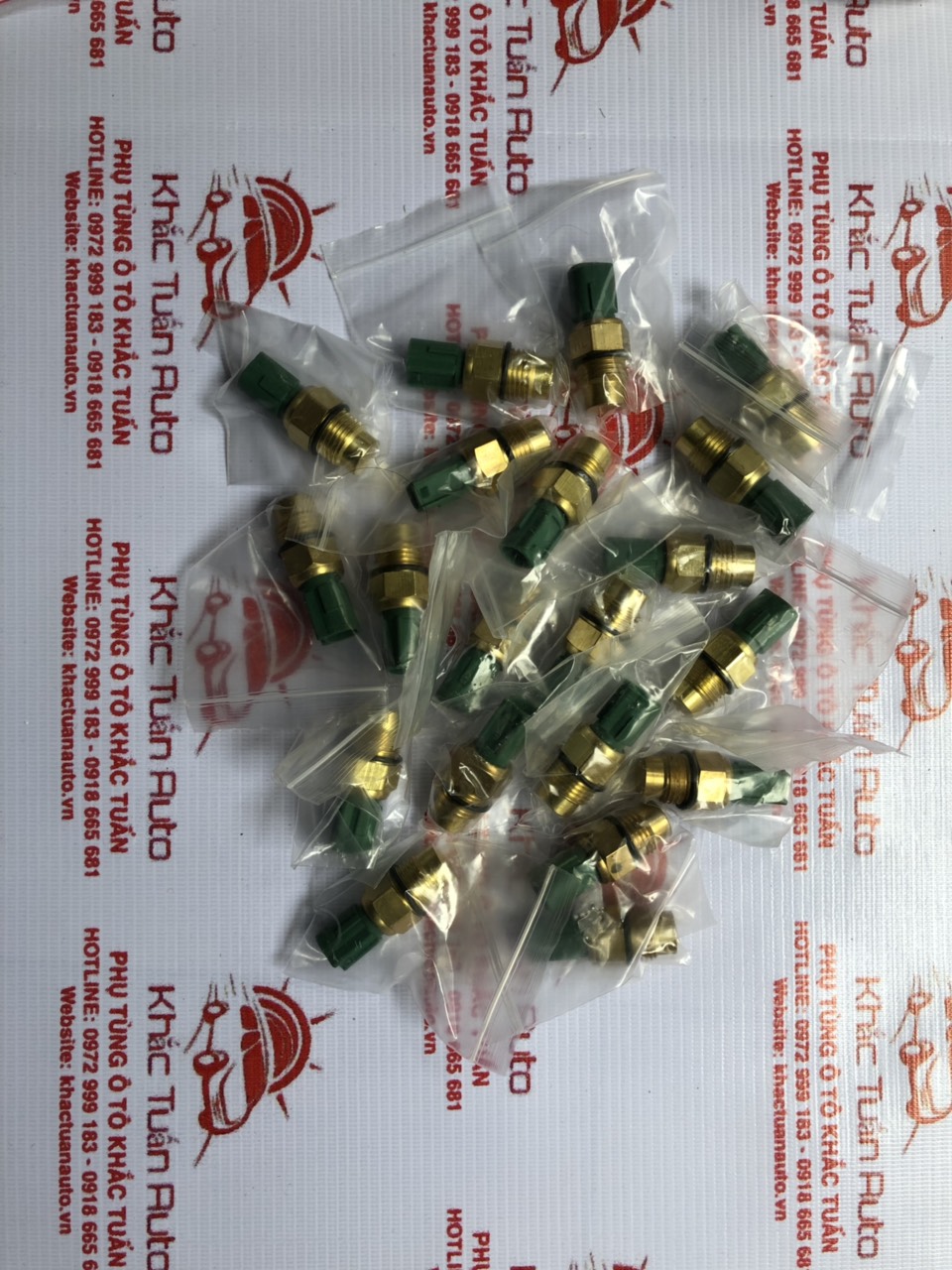 Cảm biến nhiệt độ nước trên ô tô là gì ? cách chuẩn đoán khi bị hỏng và cách sửa chữa thay thế !