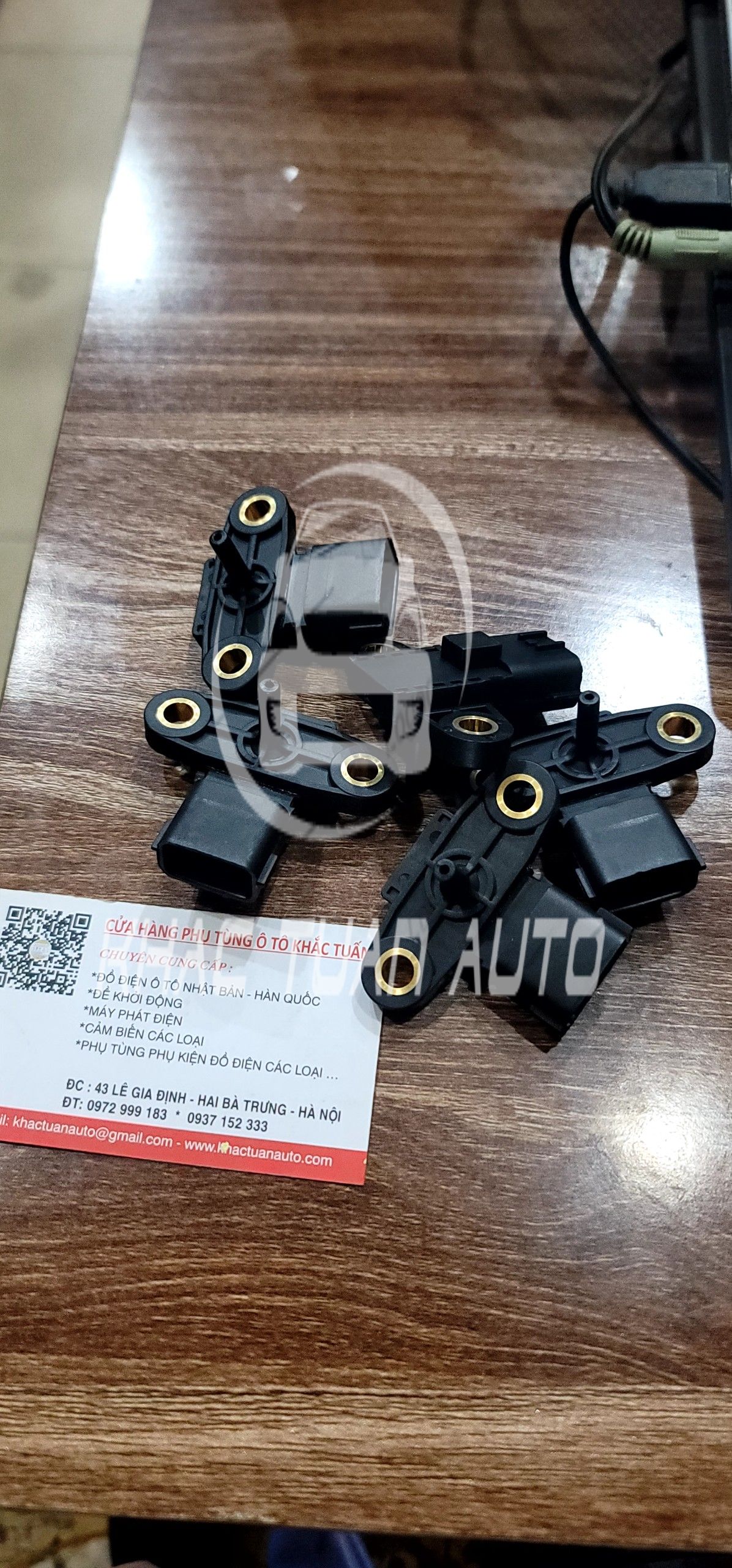 CẢM BIẾN ÁP SUẤT KHÍ NẠP TUBOR NISSAN NAVARA