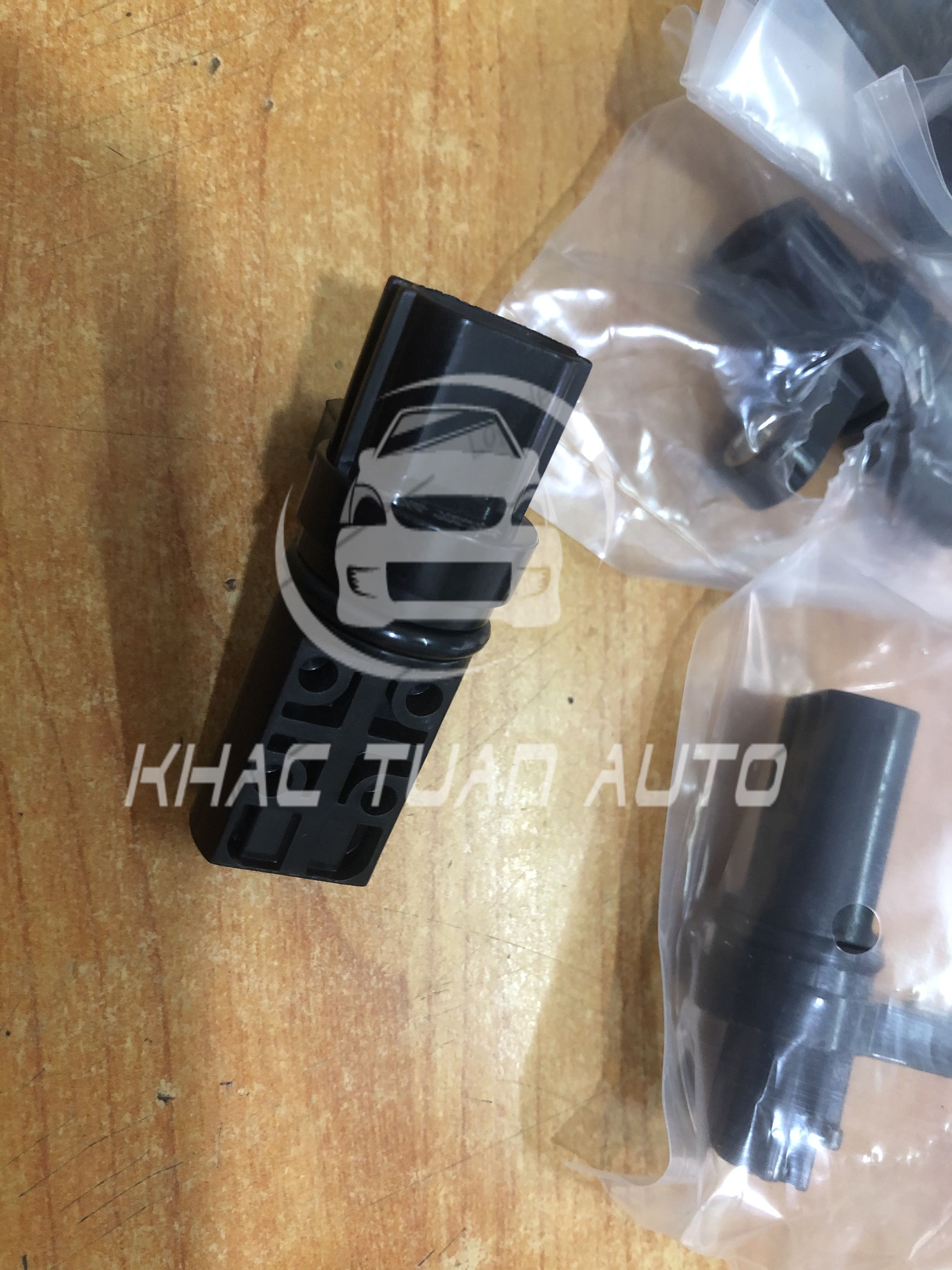 CẢM BIẾN TRỤC CƠ NISSAN NAVARA LIVINA XTRAIL