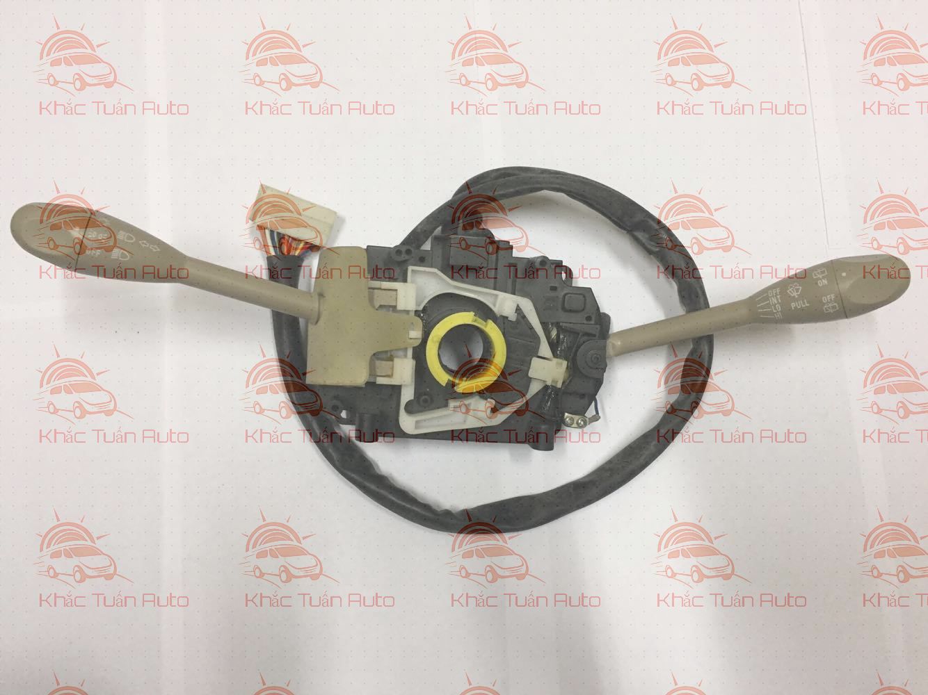 Công tắc tổ hợp